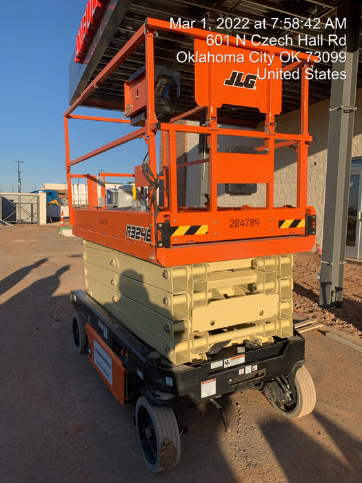 2021 JLG R3246