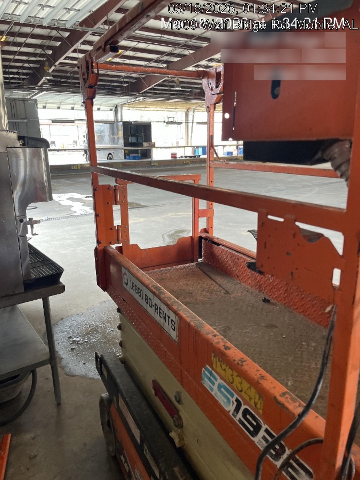 2021 JLG ES1932