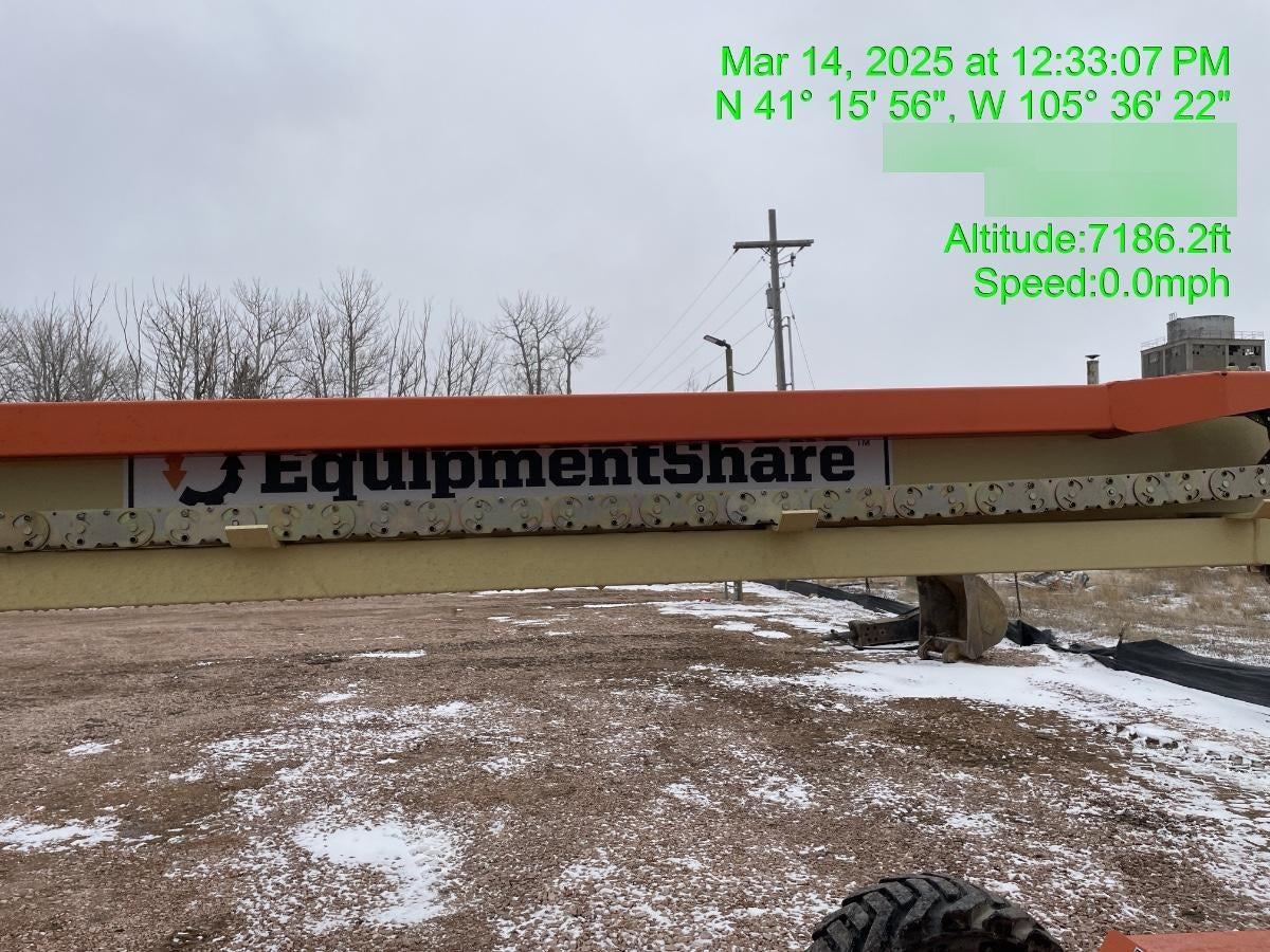 2022 JLG 460SJ