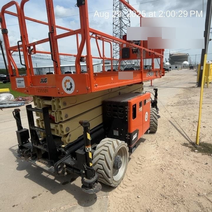 2022 JLG RT4069