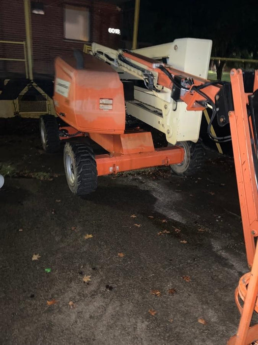2019 JLG 450AJ