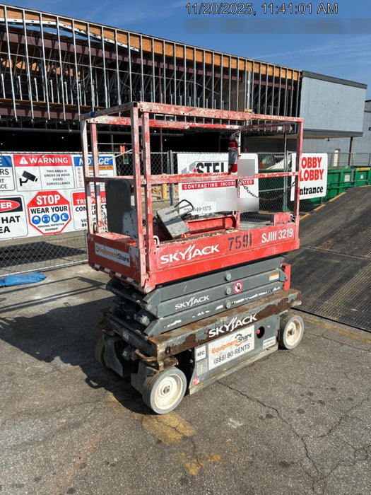 2018 SKYJACK SJIII-3219