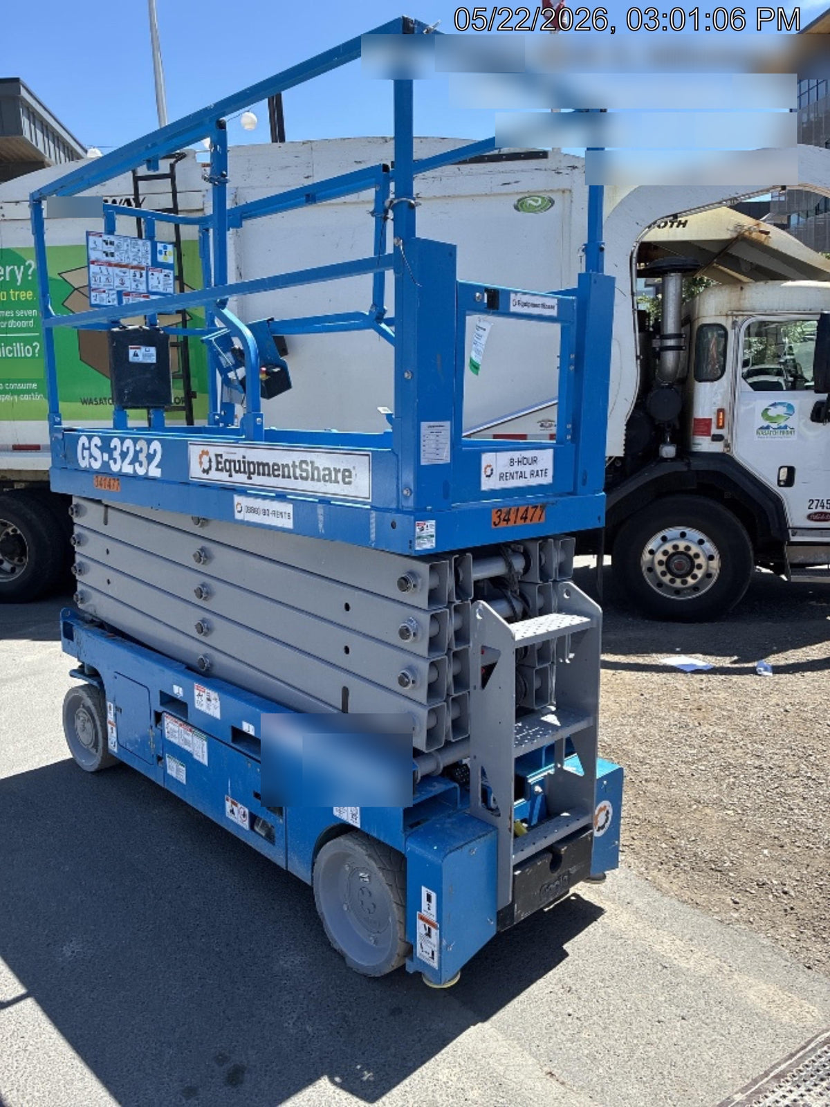 2023 GENIE GS-3232