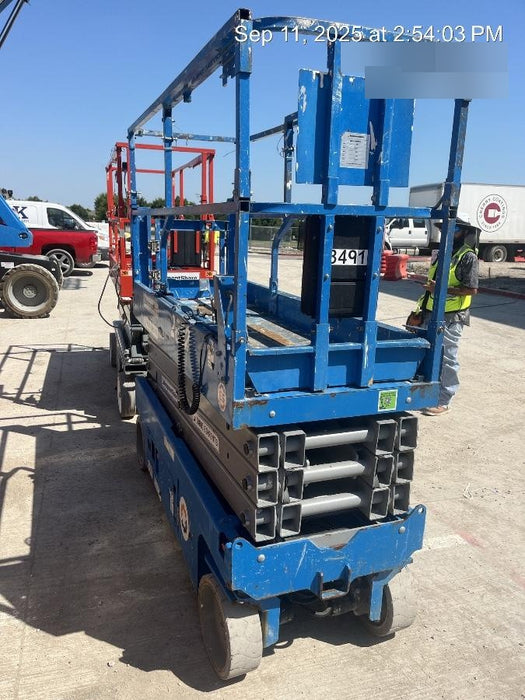 2017 Genie GS-2632 Standard