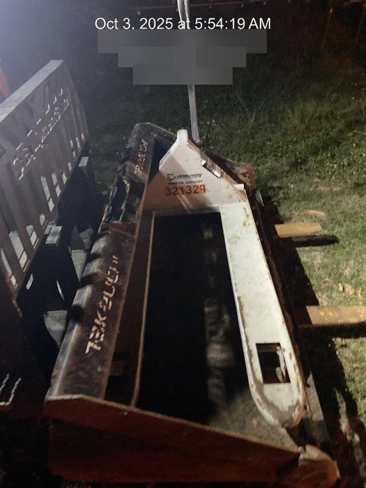 2021 PALADIN 48" Pallet Forks - Paladin