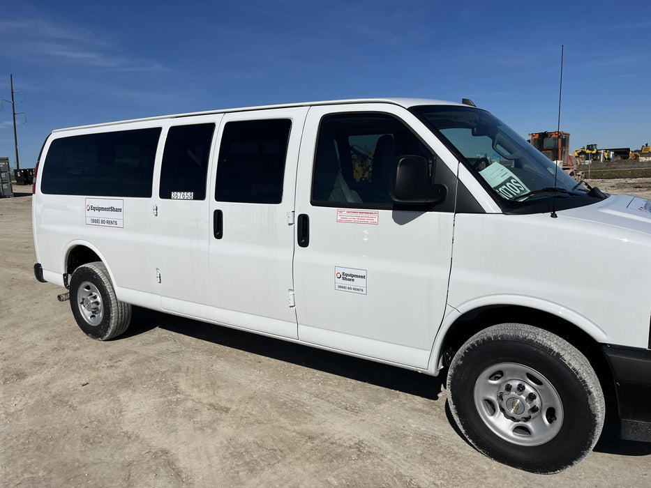 2023 CHEVROLET Express Van - Rental