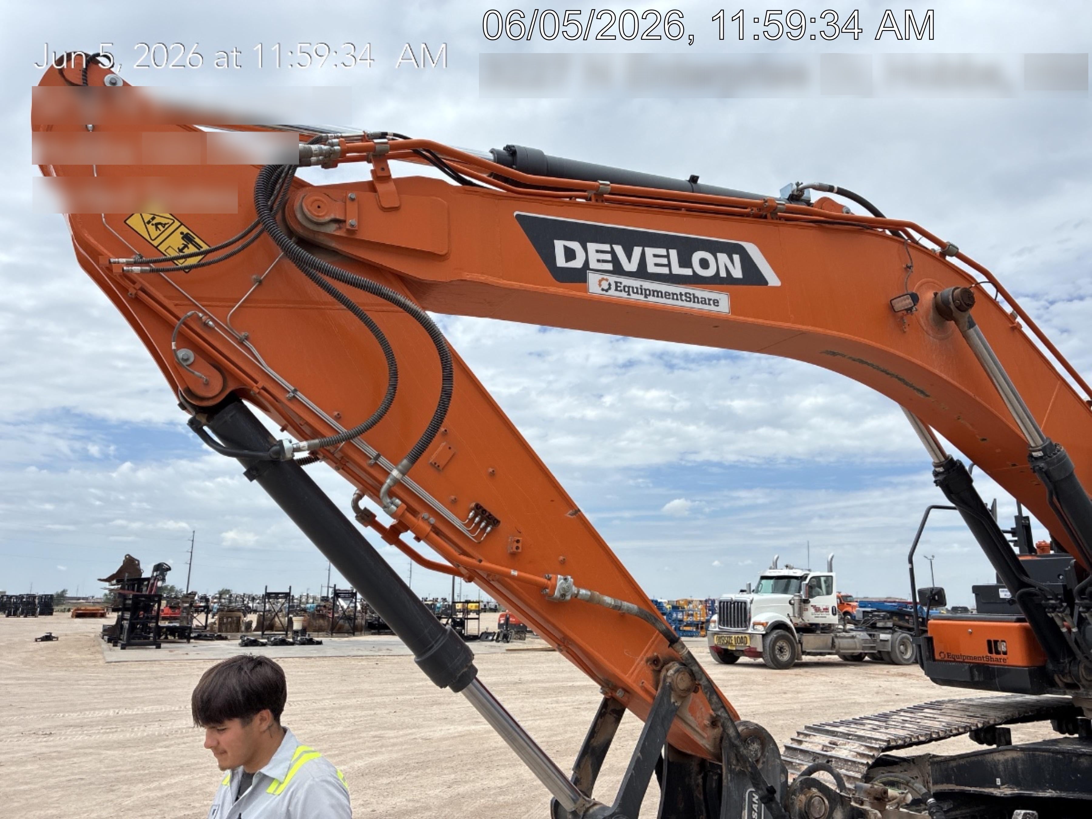 2023 DOOSAN DX350LC-5