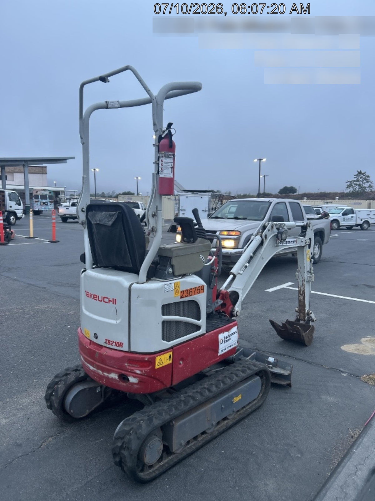 2022 TAKEUCHI TB210R