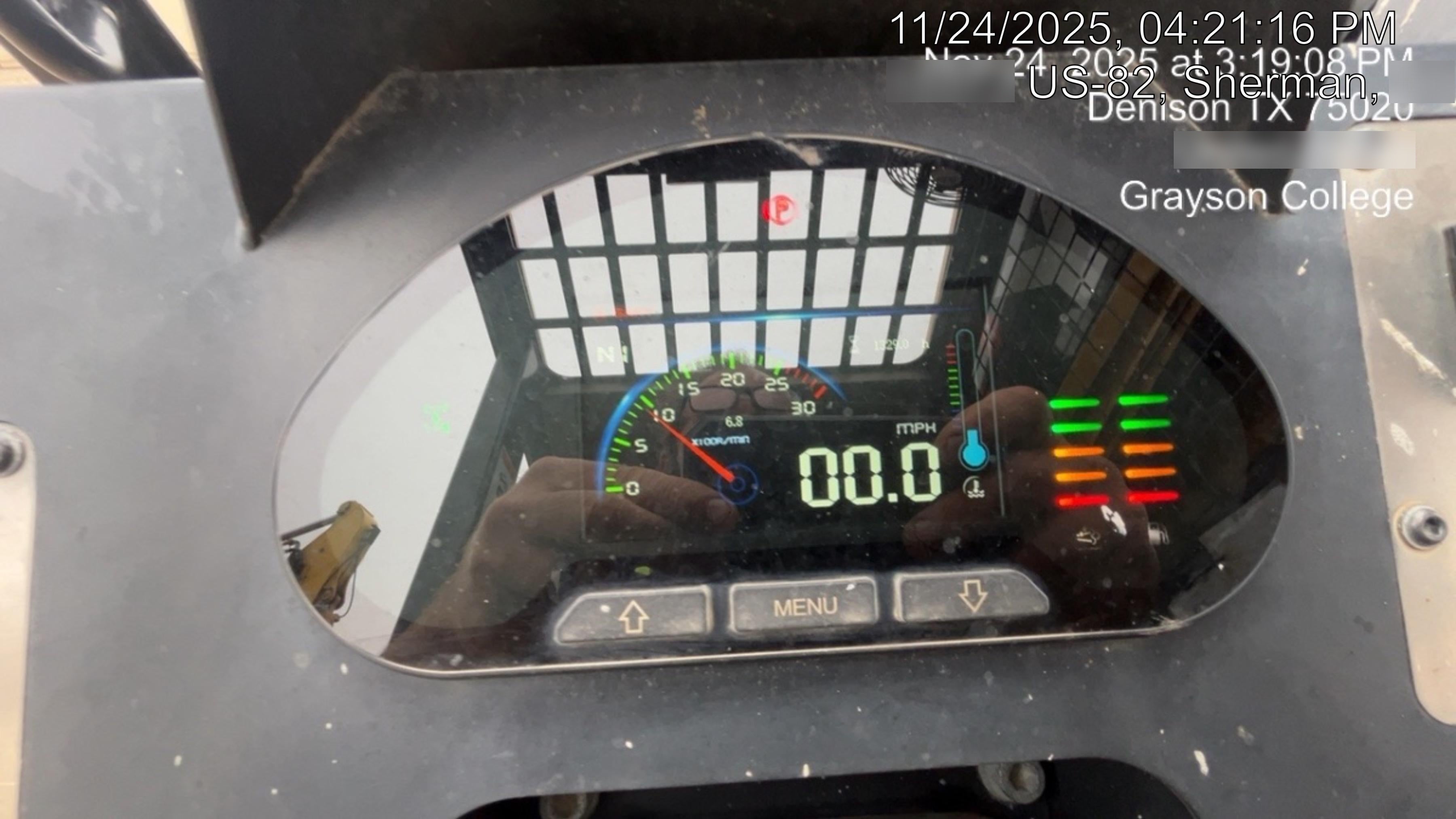 2023 SANY STH1256