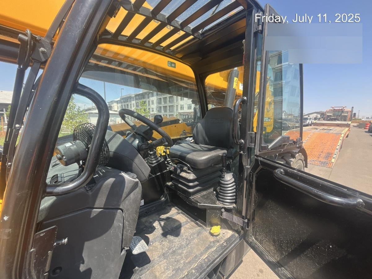 2024 JCB 510-56