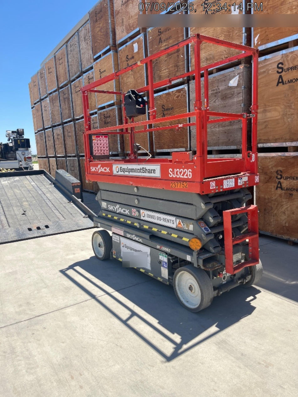 2022 SKYJACK SJ3226