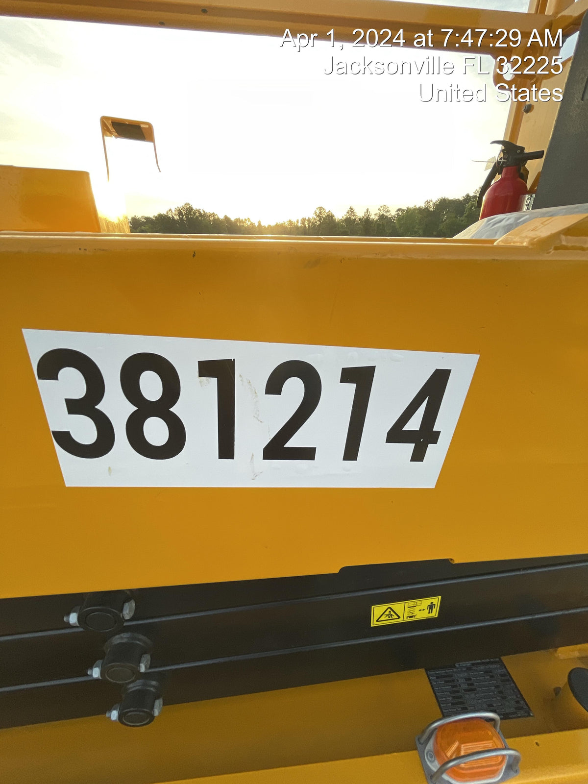 2024 JCB S1932E