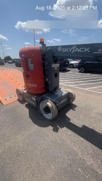 2017 SKYJACK SJ30 AJE