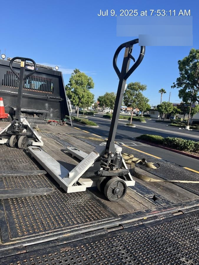 2025 STRONGWAY 4400 lb Pallet Jack