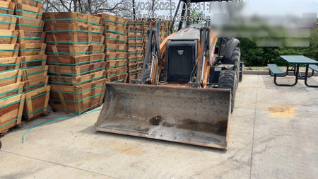 2019 Case 570N EP Canopy, 4WD, GP Front Bucket, Dual Tilt Cylinder, 84" Box Blade w/ Scarifier, Wheel Weights, Beacon