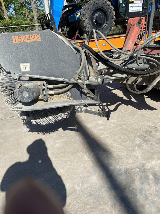 2021 PALADIN Sweepster SB72