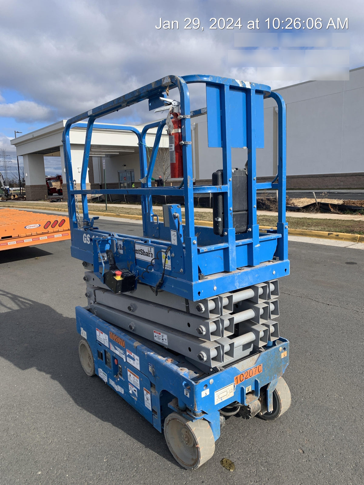 2020 Genie GS-1930 Fixed rails with chain entry gate - Pre A92.20