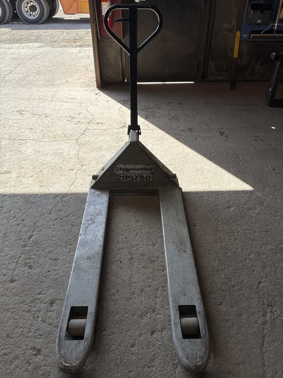 2022 STRONGWAY 4400 lb Pallet Jack