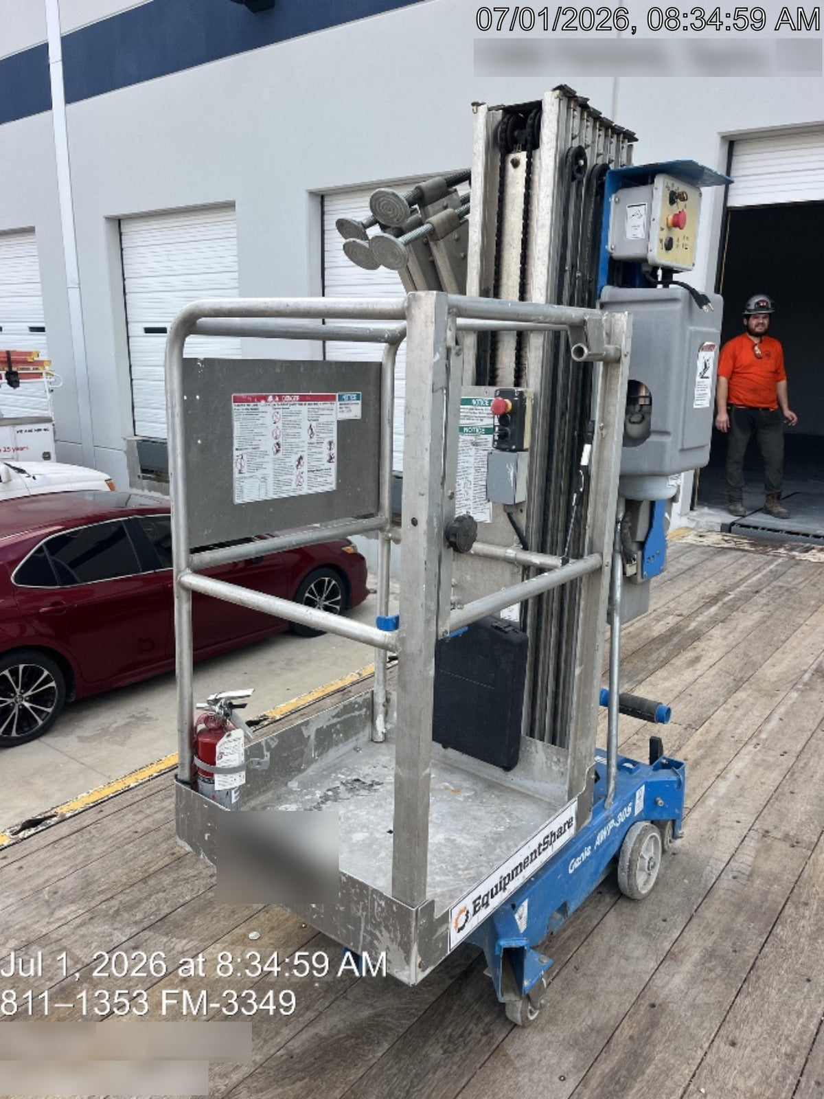 2019 GENIE AWP-30S