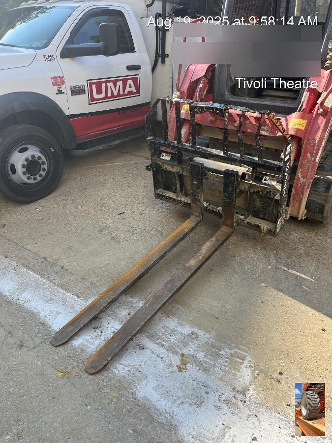 2019 PALADIN 48" Pallet Forks - Paladin