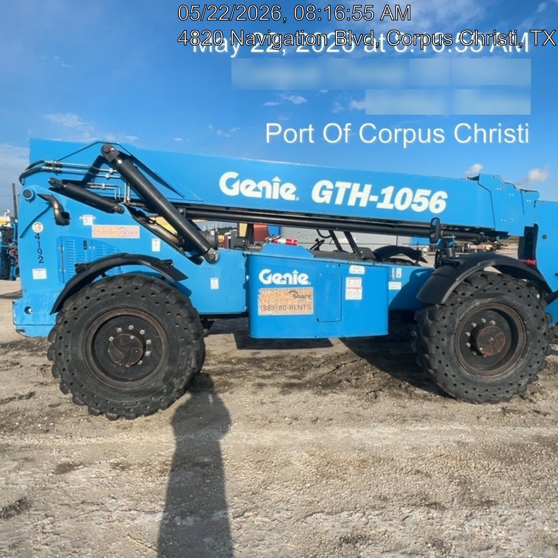 2017 GENIE GTH-1056