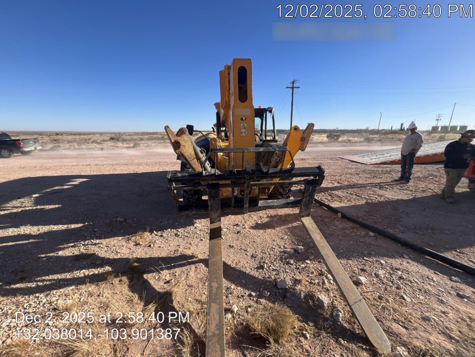 2020 JCB 512-56 Canopy, 74 HP, Solid Tires, STD Worklight, Beacon, Aux Hydraulics, Lifting Eye, Backup Alarm w/66" Carriage, 60" Forks