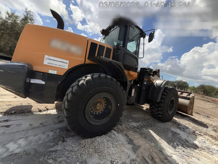 2023 CASE 821G