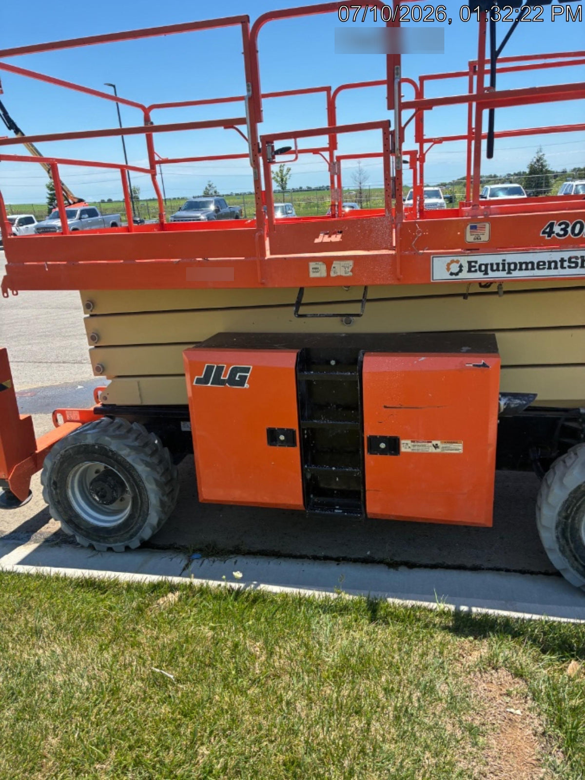 2019 JLG 430LRT