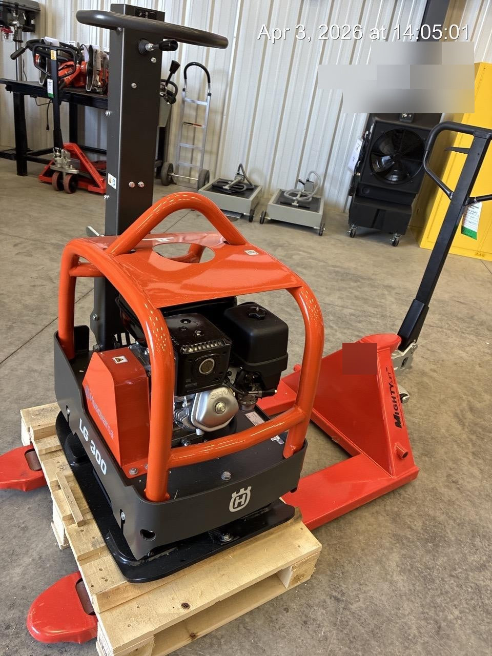2026 HUSQVARNA LG300