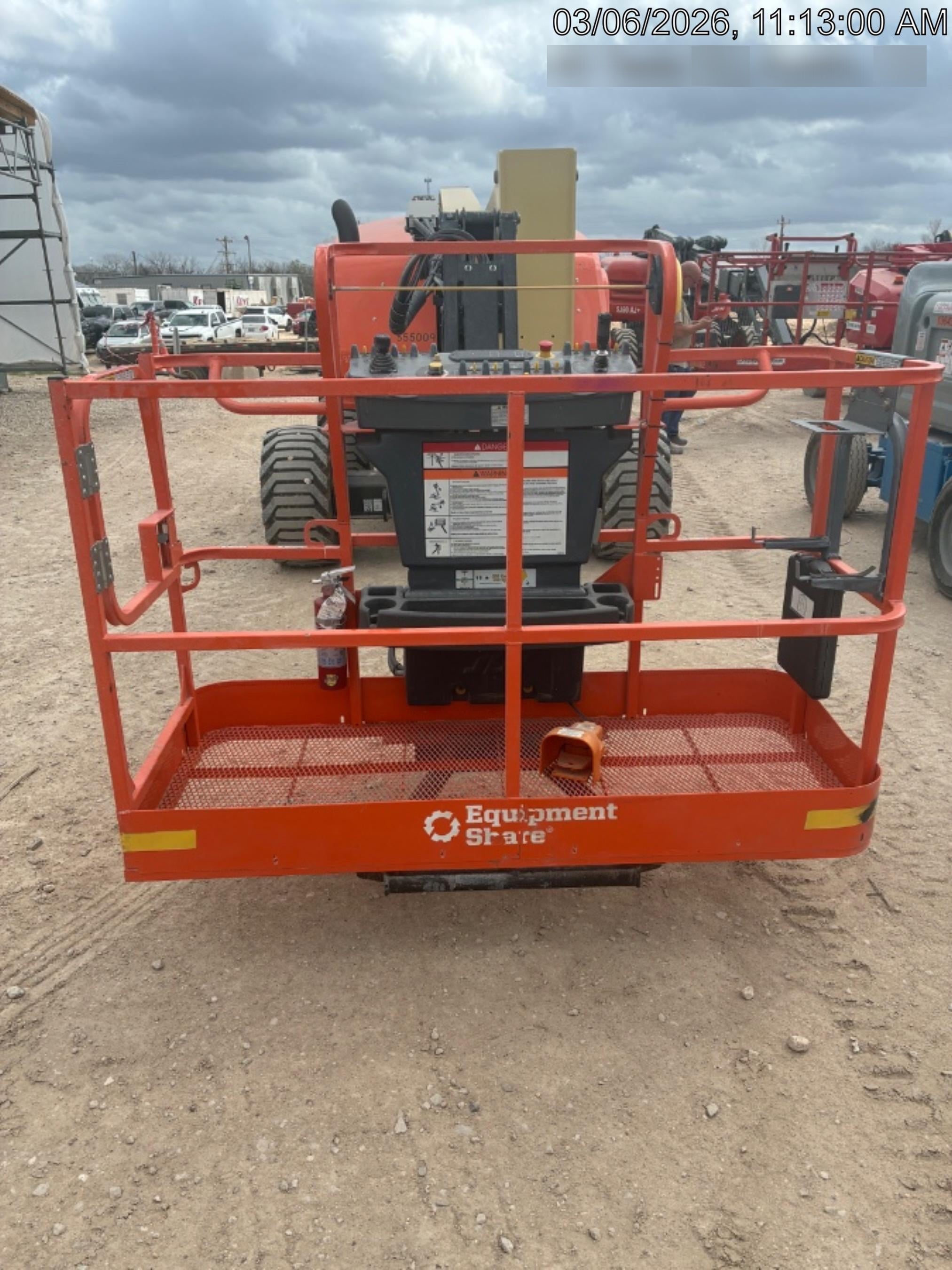 2025 JLG 450AJ