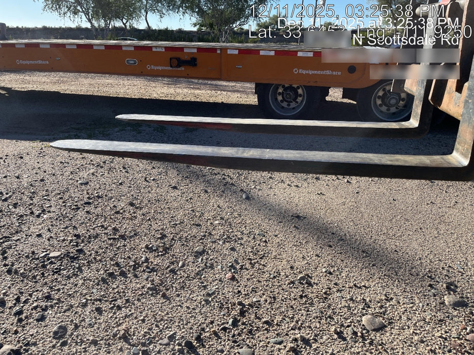 2018 Genie GTH-1056 Genie GTH-1056 w/ROPS, Work Lights, Solid Tires, RH Cab Mesh, Beacon, 60" Carriage and Forks