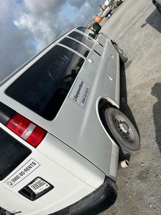 2023 CHEVROLET Express Van - Rental