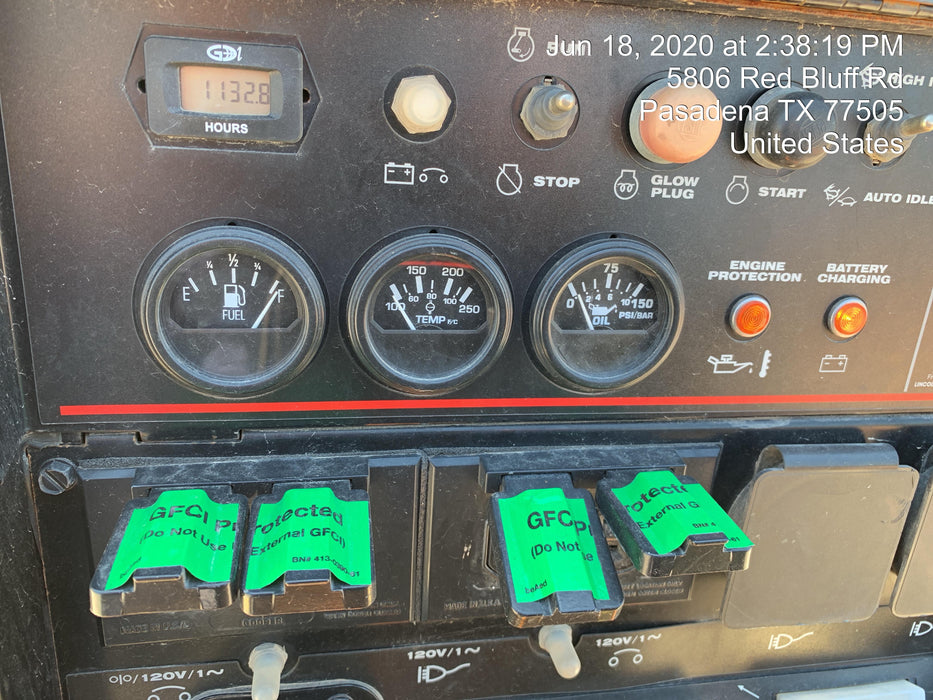 2019 Lincoln Electric Vantage 322 Welder Ready-Pak 3, Two wheel trailer, Fender and Light kit, Cable Rack