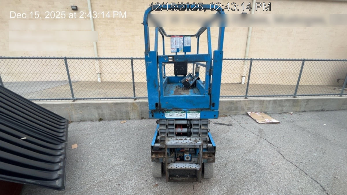 2020 Genie GS-1930 Solid Non Marking Tires, Beacon, Folding rails with half height swing gate