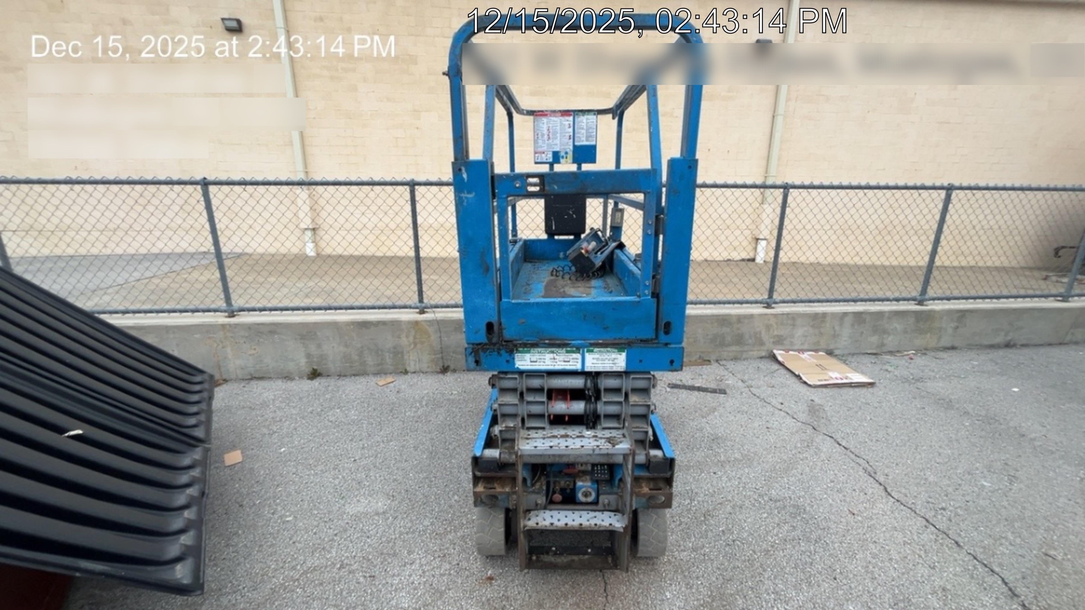2020 Genie GS-1930 Solid Non Marking Tires, Beacon, Folding rails with half height swing gate
