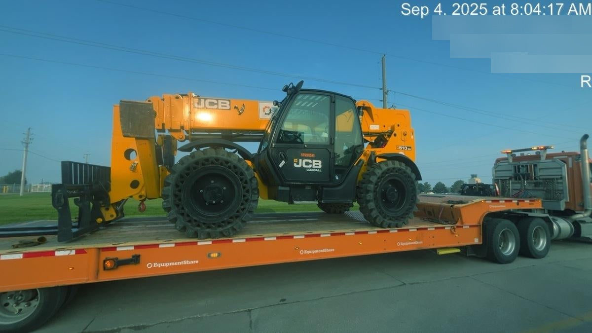 2022 JCB 510-56