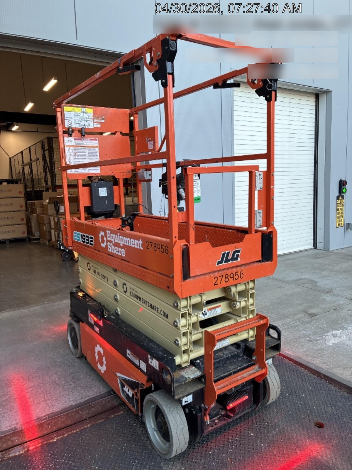 2022 JLG ES1932