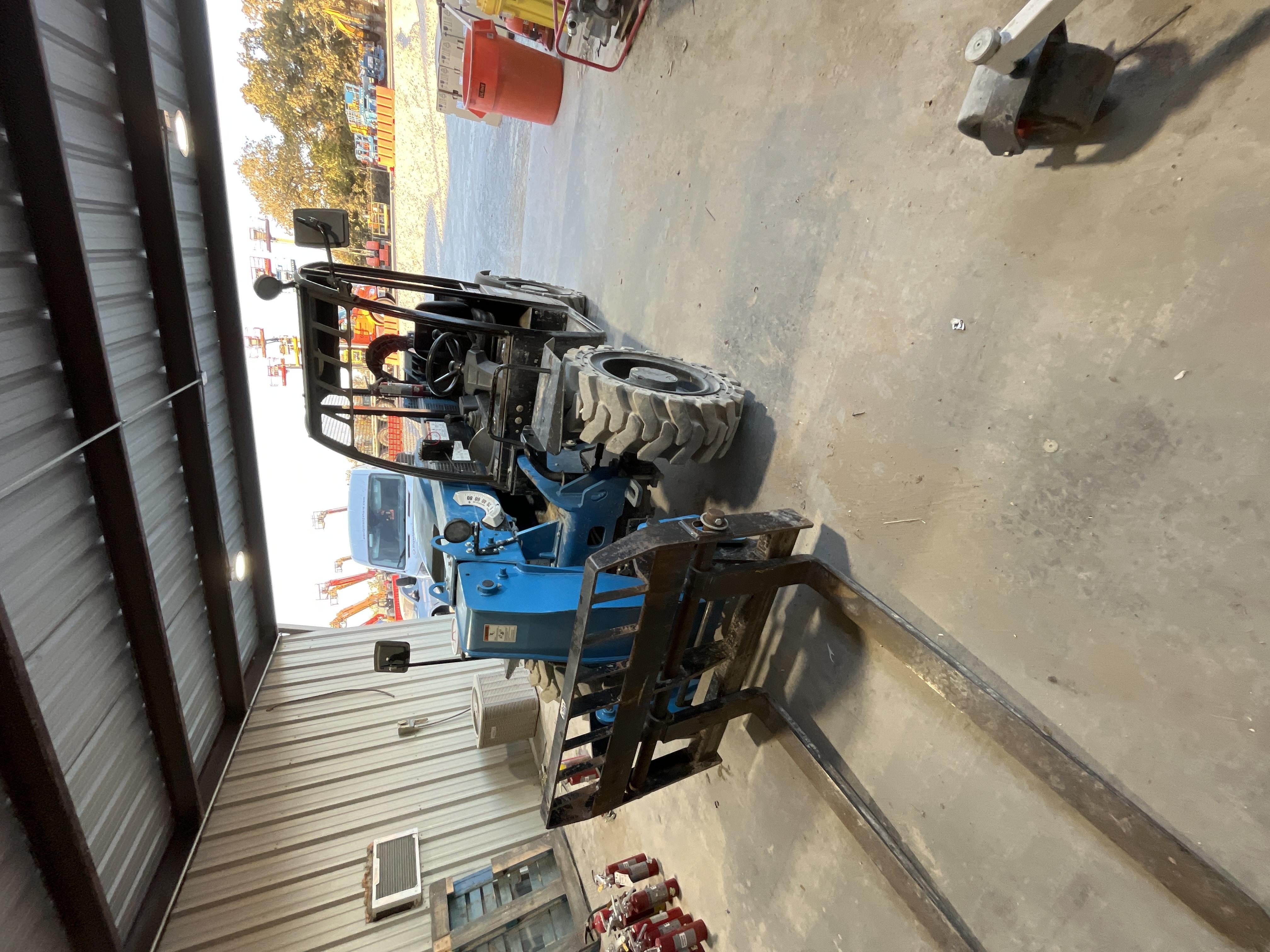 2023 GENIE GTH-5519