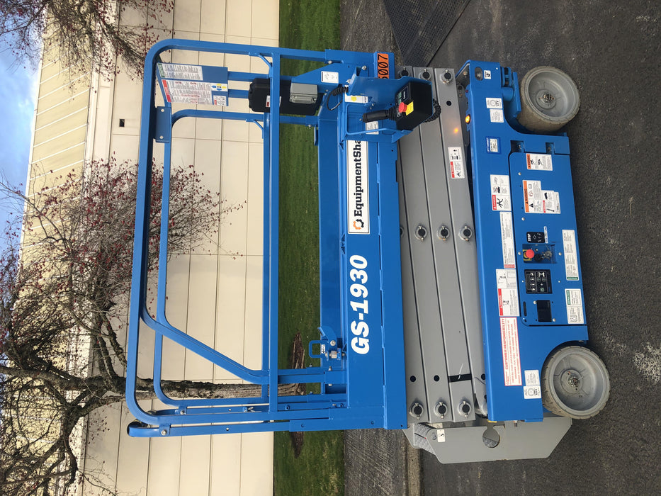 2020 Genie GS-1930 Fixed rails with chain entry gate - Pre A92.20, 800W Inverter