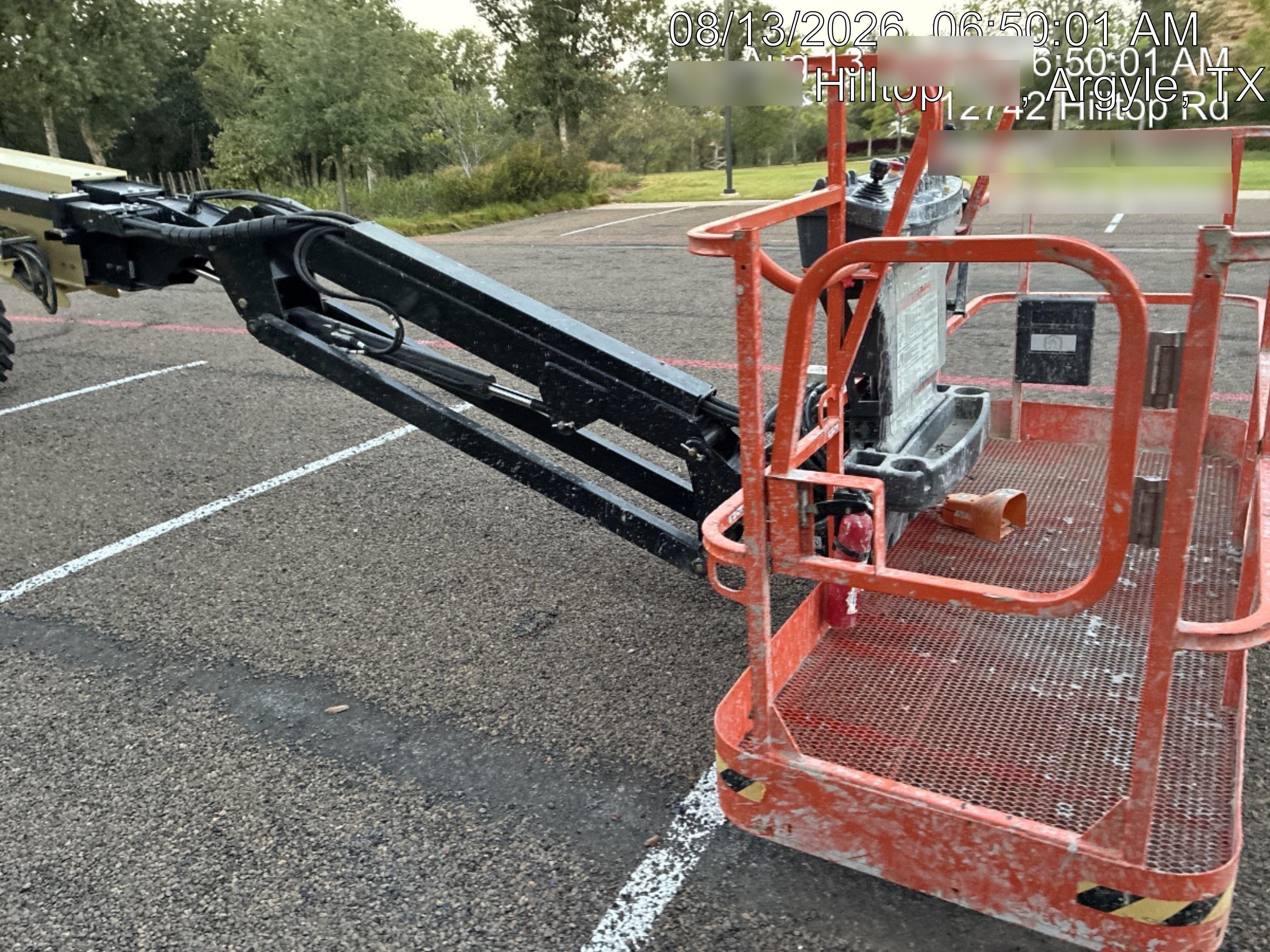 2025 JLG 660SJ