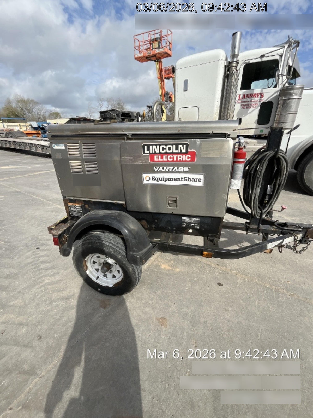 2019 Lincoln Electric Vantage 322 Ready-Pak 3, Two Wheel Trailer, Fender and Light Kit, Cable Rack