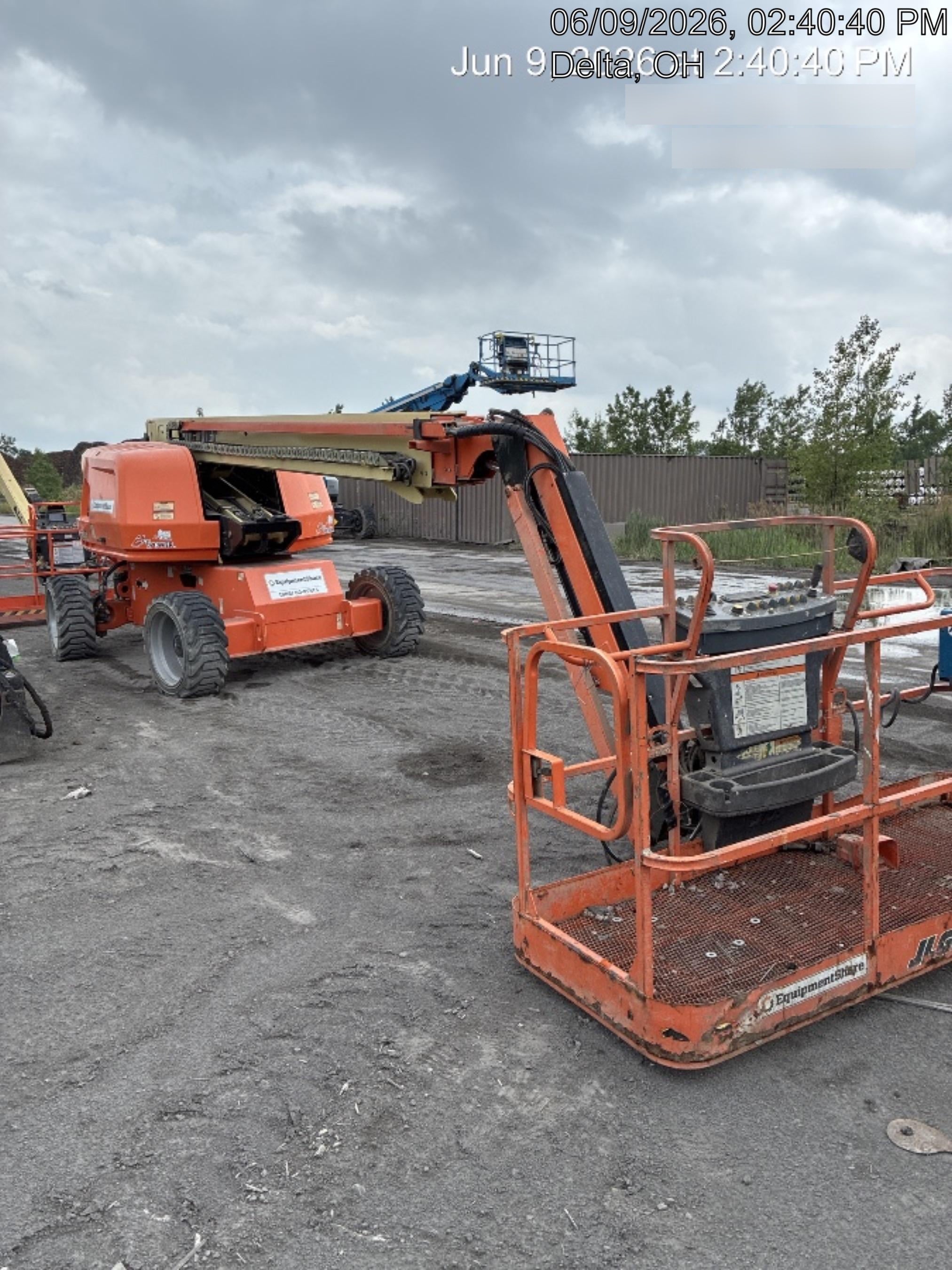 2021 JLG 660SJ