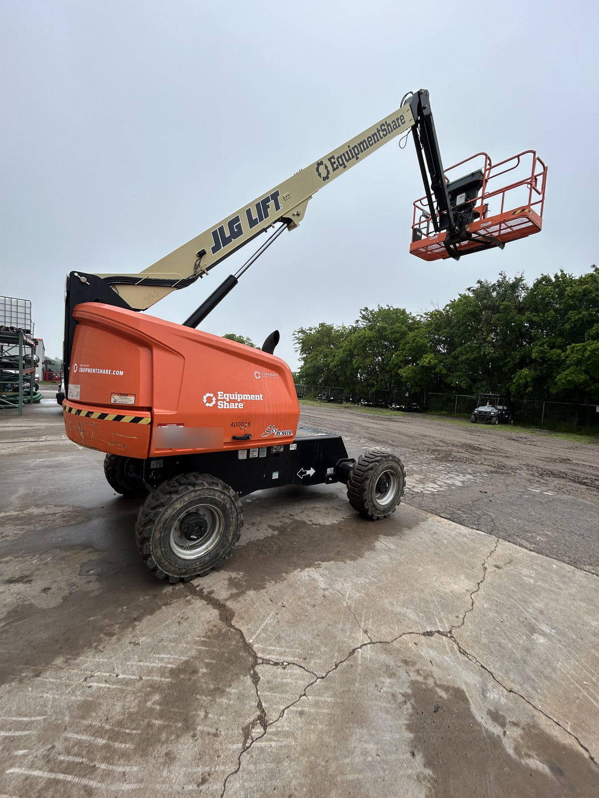 2024 JLG 460SJ