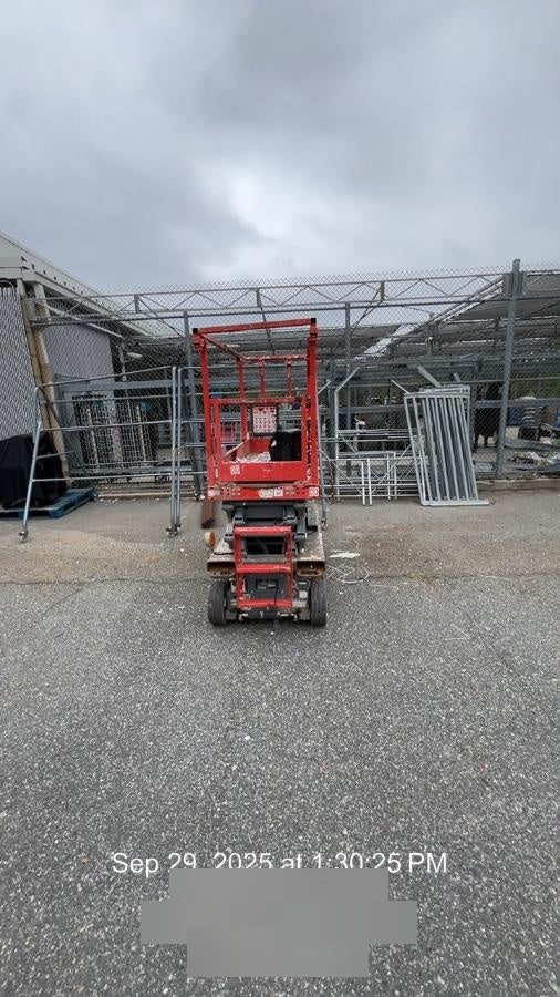 2021 SKYJACK SJ3219
