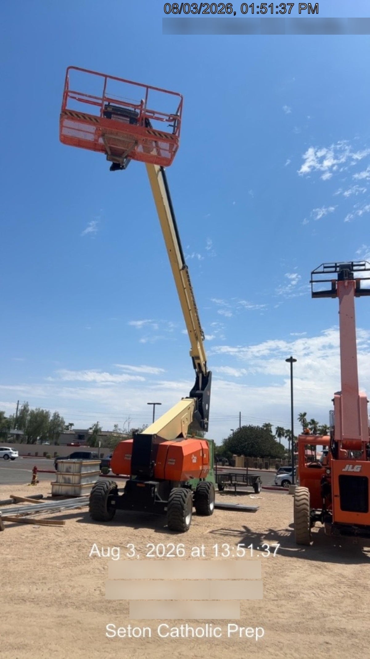 2023 JLG 800AJ