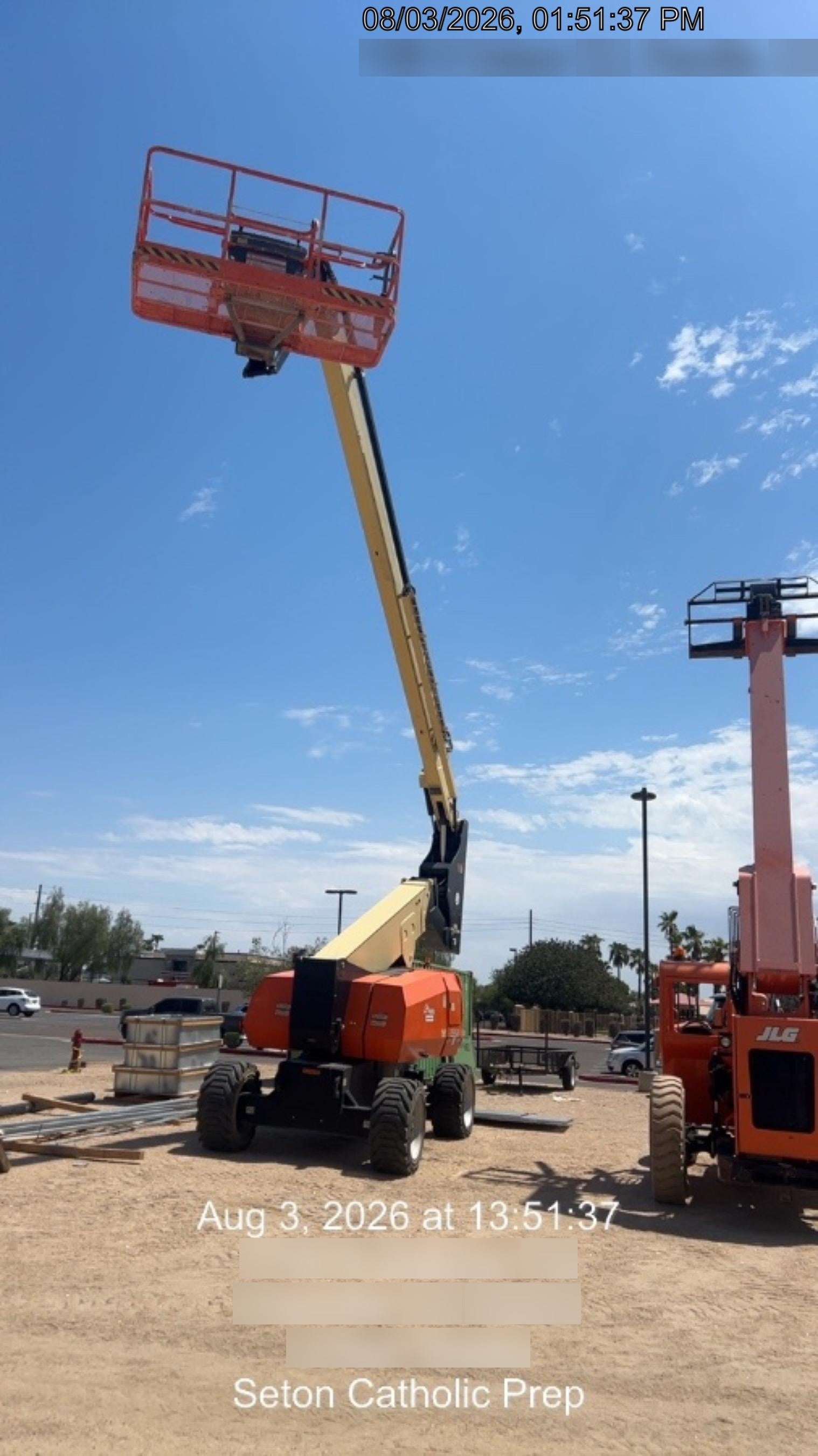 2023 JLG 800AJ