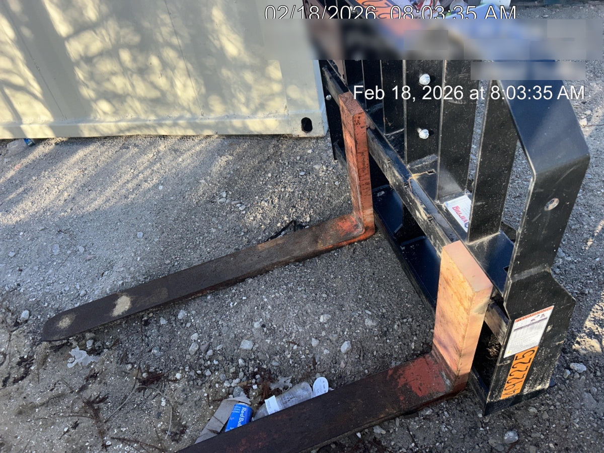 2025 VIRNIG 72" Pallet Forks - Virnig