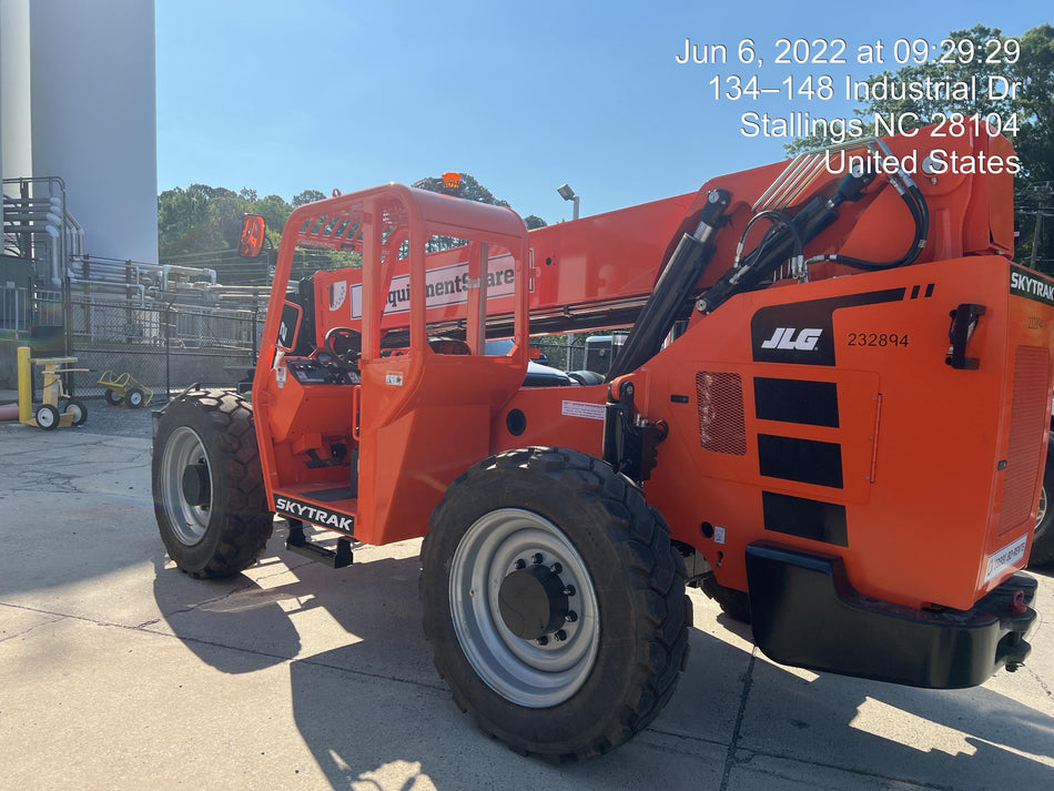 2022 SKYTRAK 8042