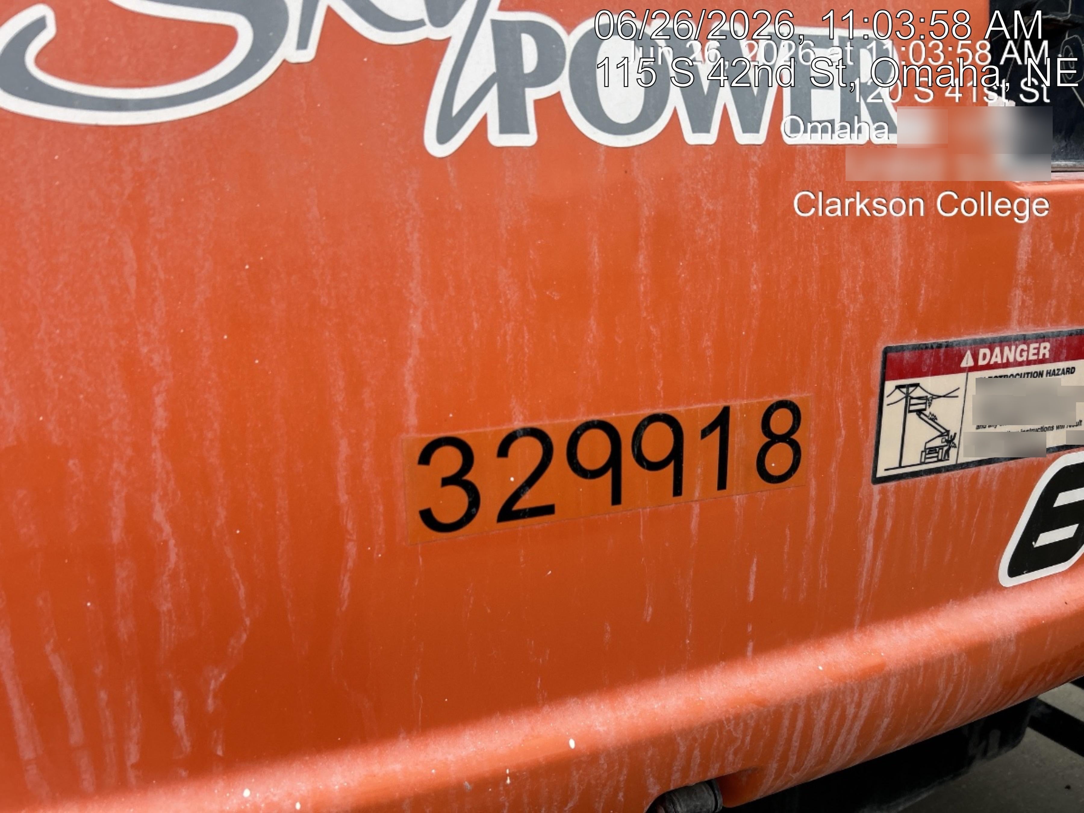 2023 JLG 600AJ