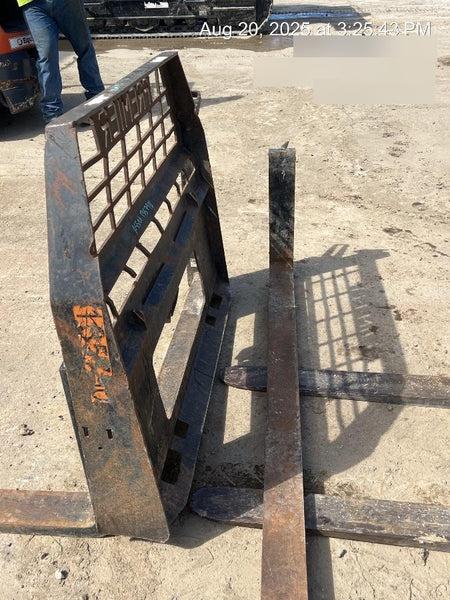 2021 PALADIN 48" Pallet Forks - Paladin